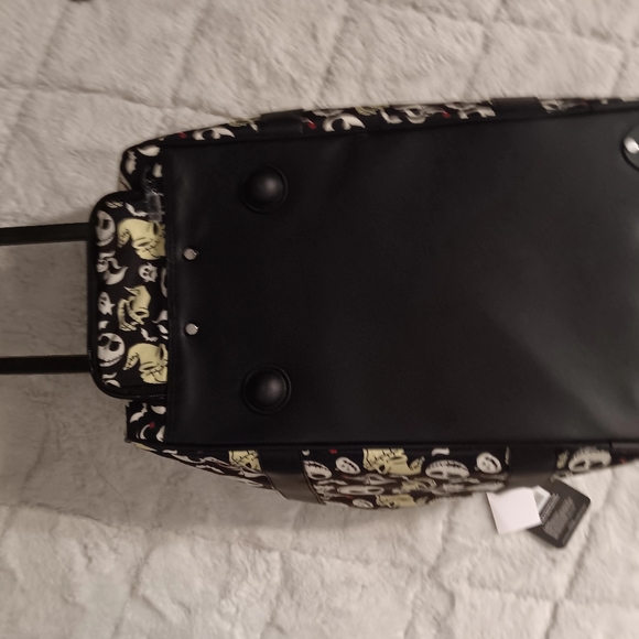 Nightmare before Christmas bag with wheels. - Picture 4 of 5